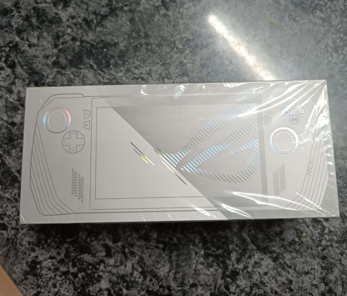 ROG ALLY Z1 RC71L-NH026W