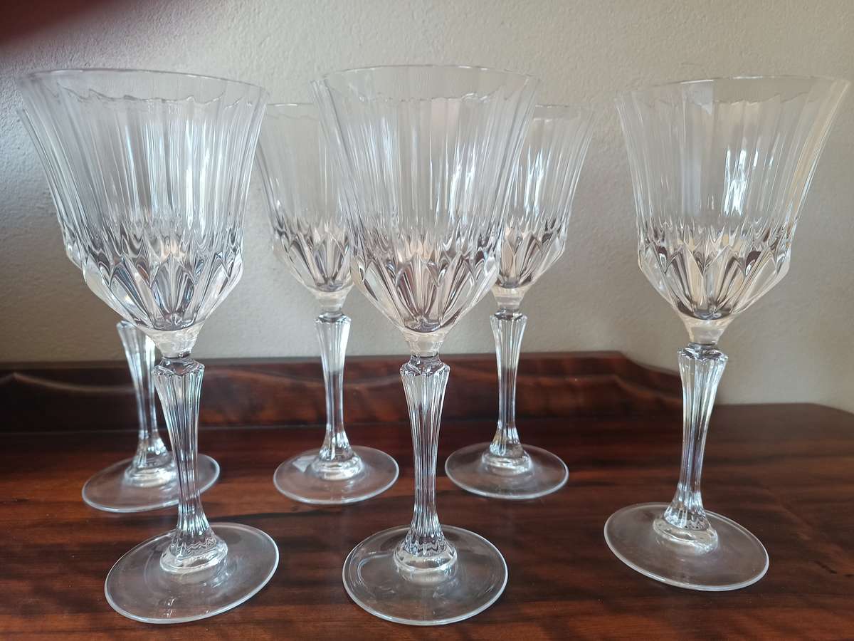 Collectors Adagio Crystal goblets made in Italy