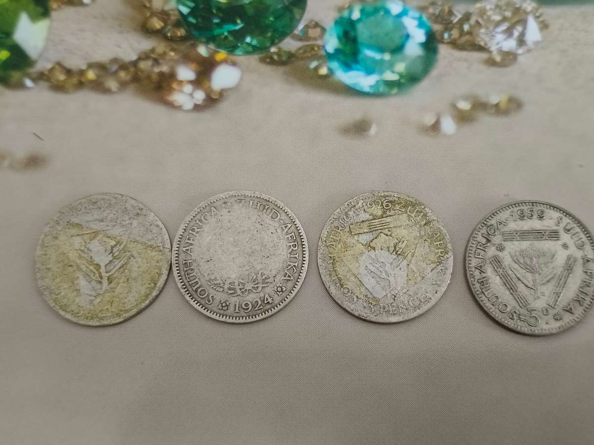 !!! BLACK FRIDAY MADNESS JOB-LOT SILVER COINS!!!