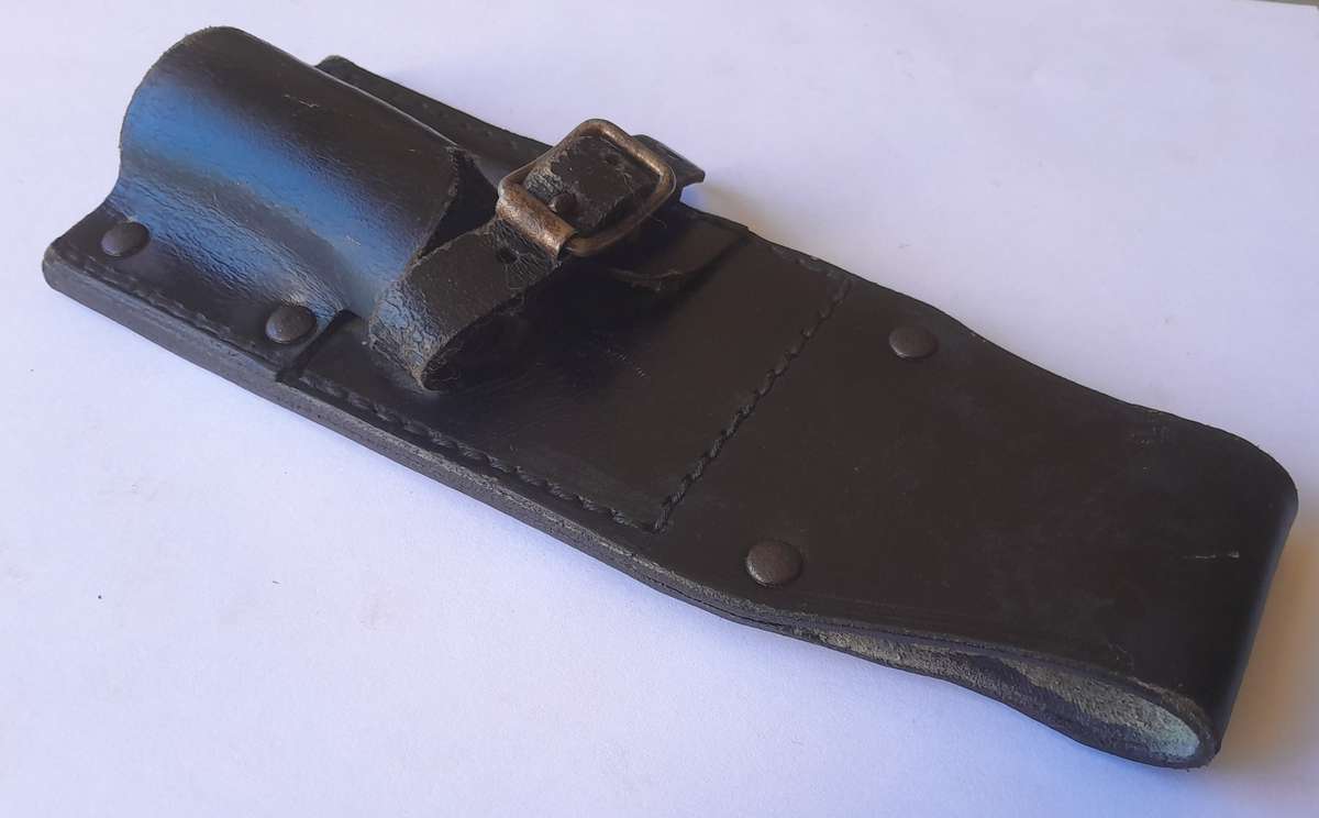 M1 (FAL-Type A) Leather Bayonet Frog. 1950's/60's.