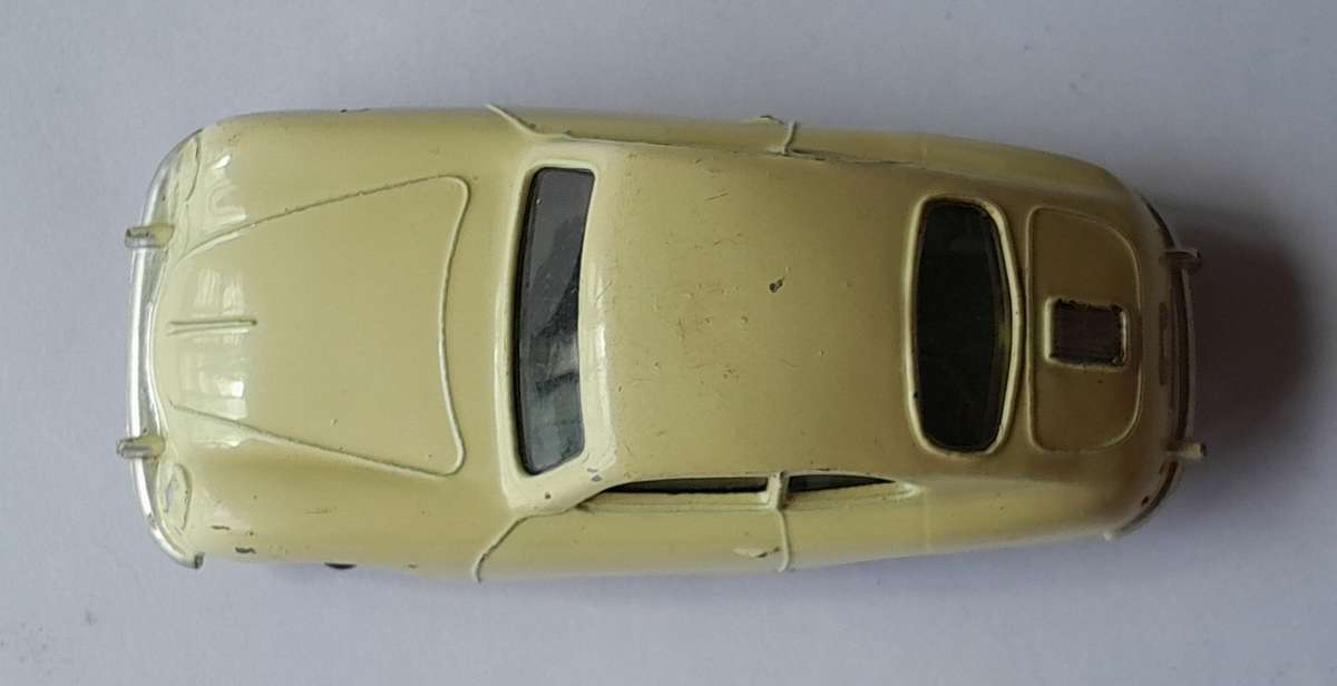 Dinky Toys 182 Porsche 356A Coupe In Original Box.