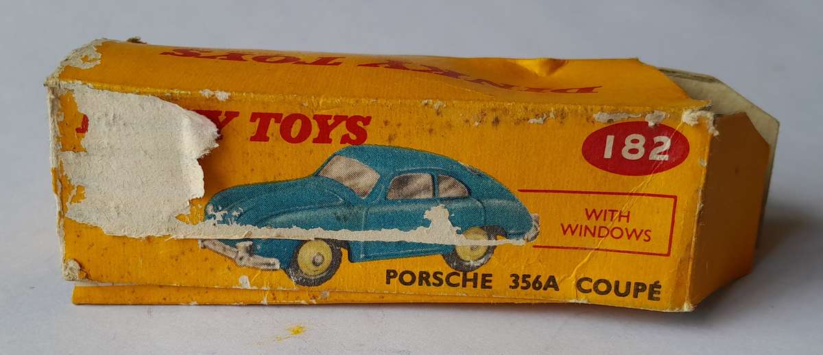 Dinky Toys 182 Porsche 356A Coupe In Original Box.