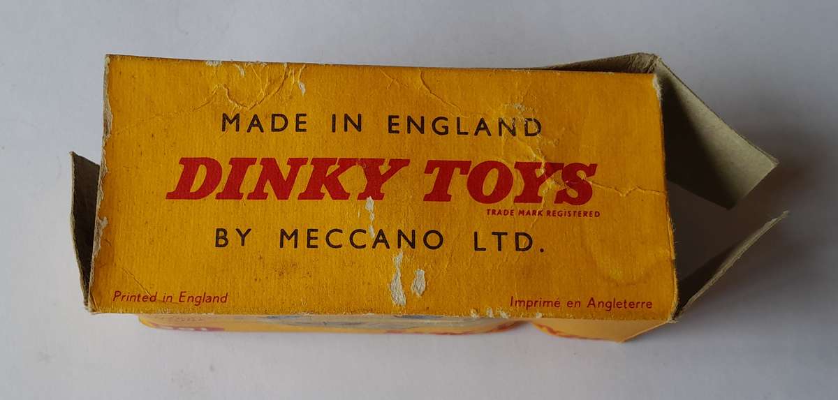 Dinky Toys 182 Porsche 356A Coupe In Original Box.