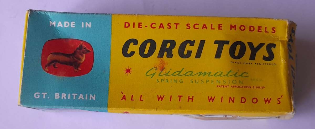 Corgi Toys 211S Studebaker Golden Hawk In Original Box. 11.4cm.