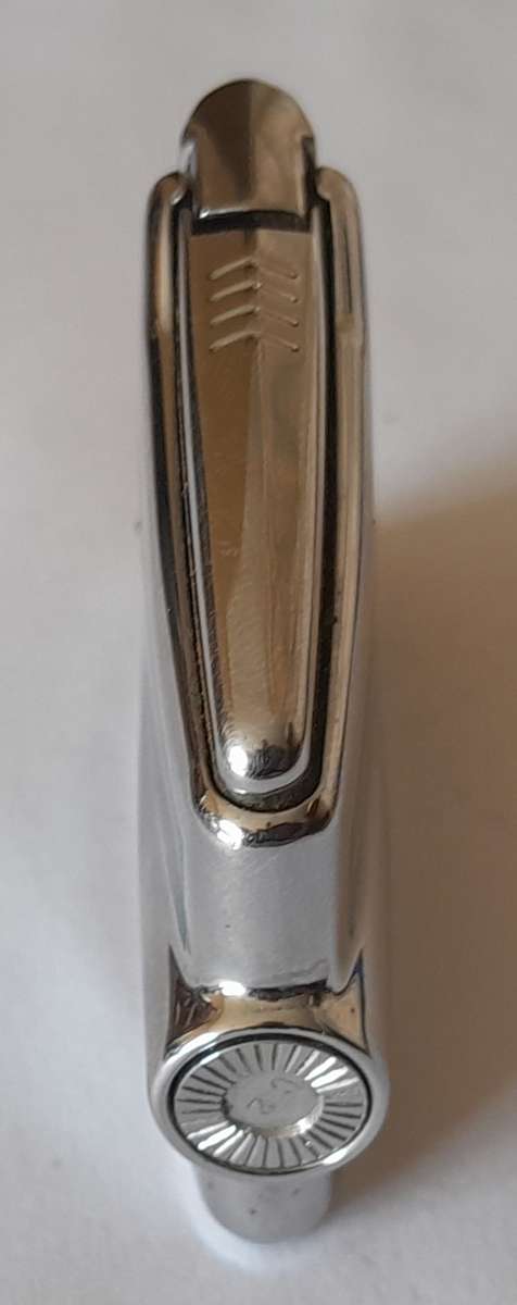 1950's Ronson Varaflame Lighter (Mint Condition) In Original Case. Superb Design.