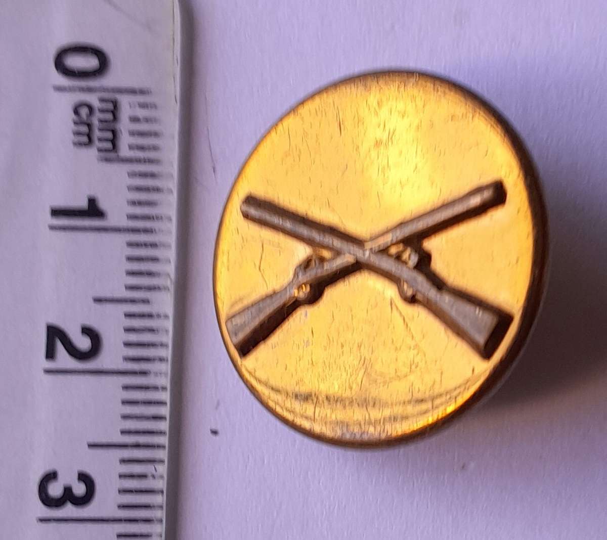 Early US Army Infantry Collar Badge.