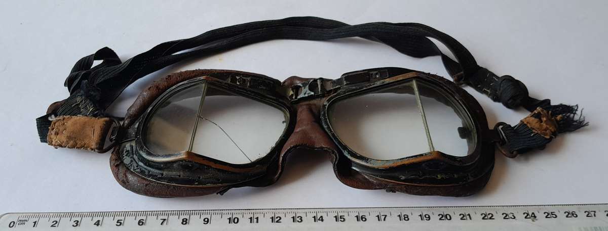 WW2 RAF Mk VIII Pilot's Goggles.