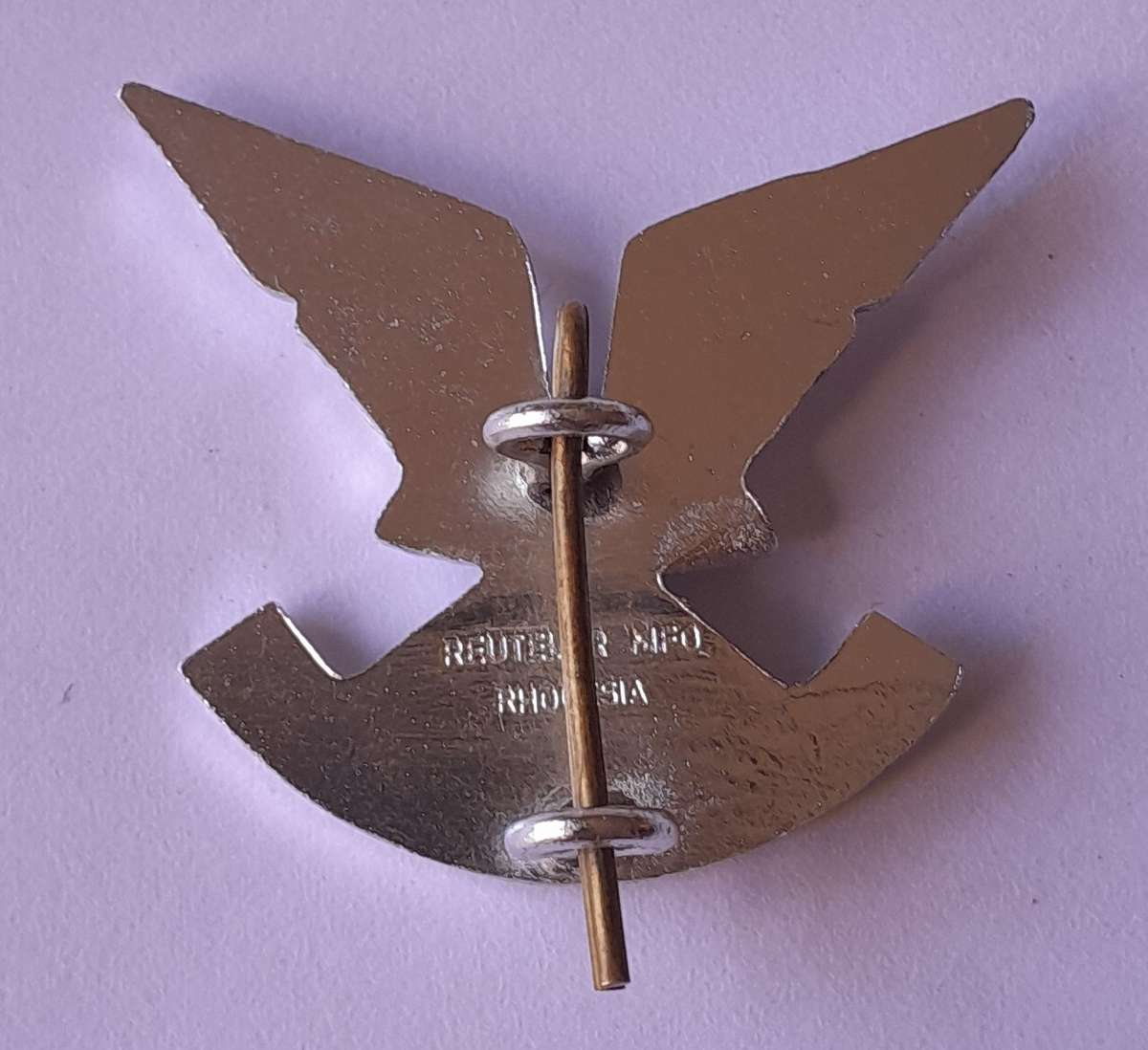 Rhodesian Selous Scouts Beret Badge.  "Reuteler, MFO, Rhodesia".