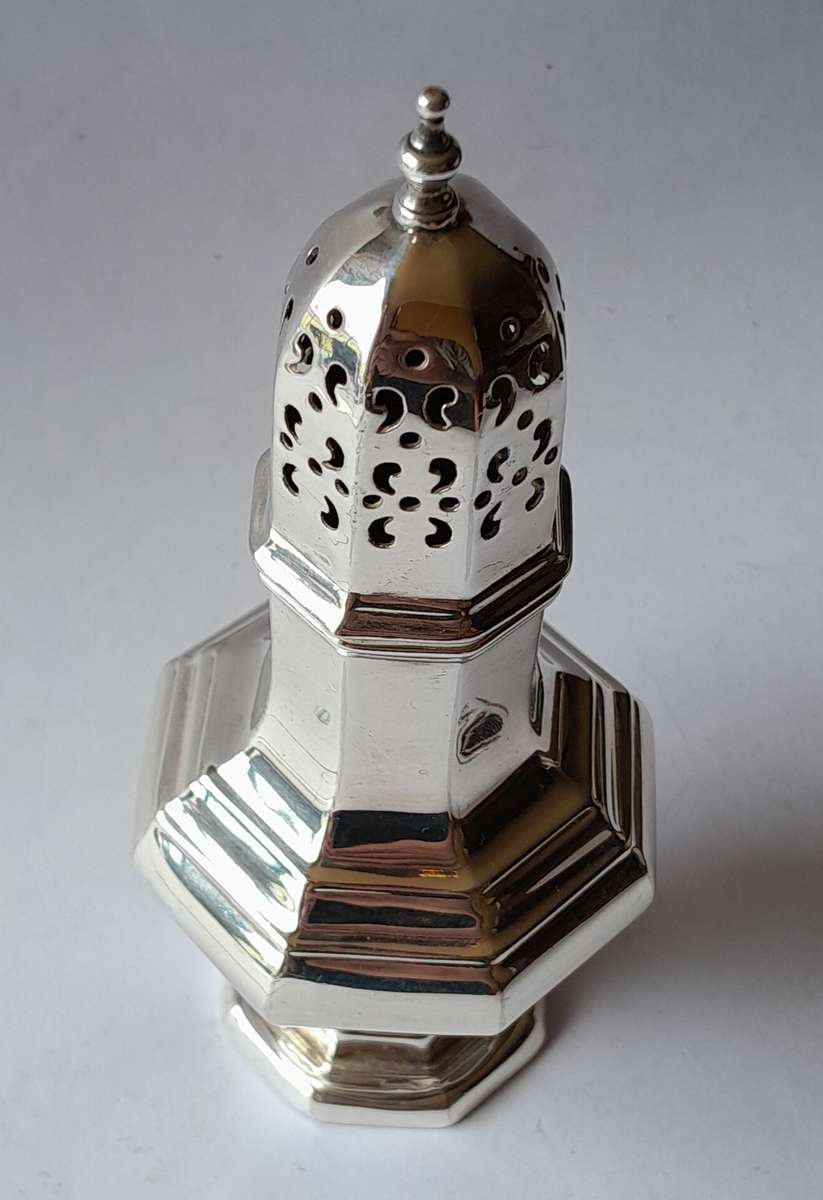 Vintage Georgian Style Silver Plate Sugar Shaker. 16cm.