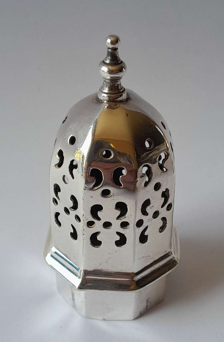 Vintage Georgian Style Silver Plate Sugar Shaker. 16cm.