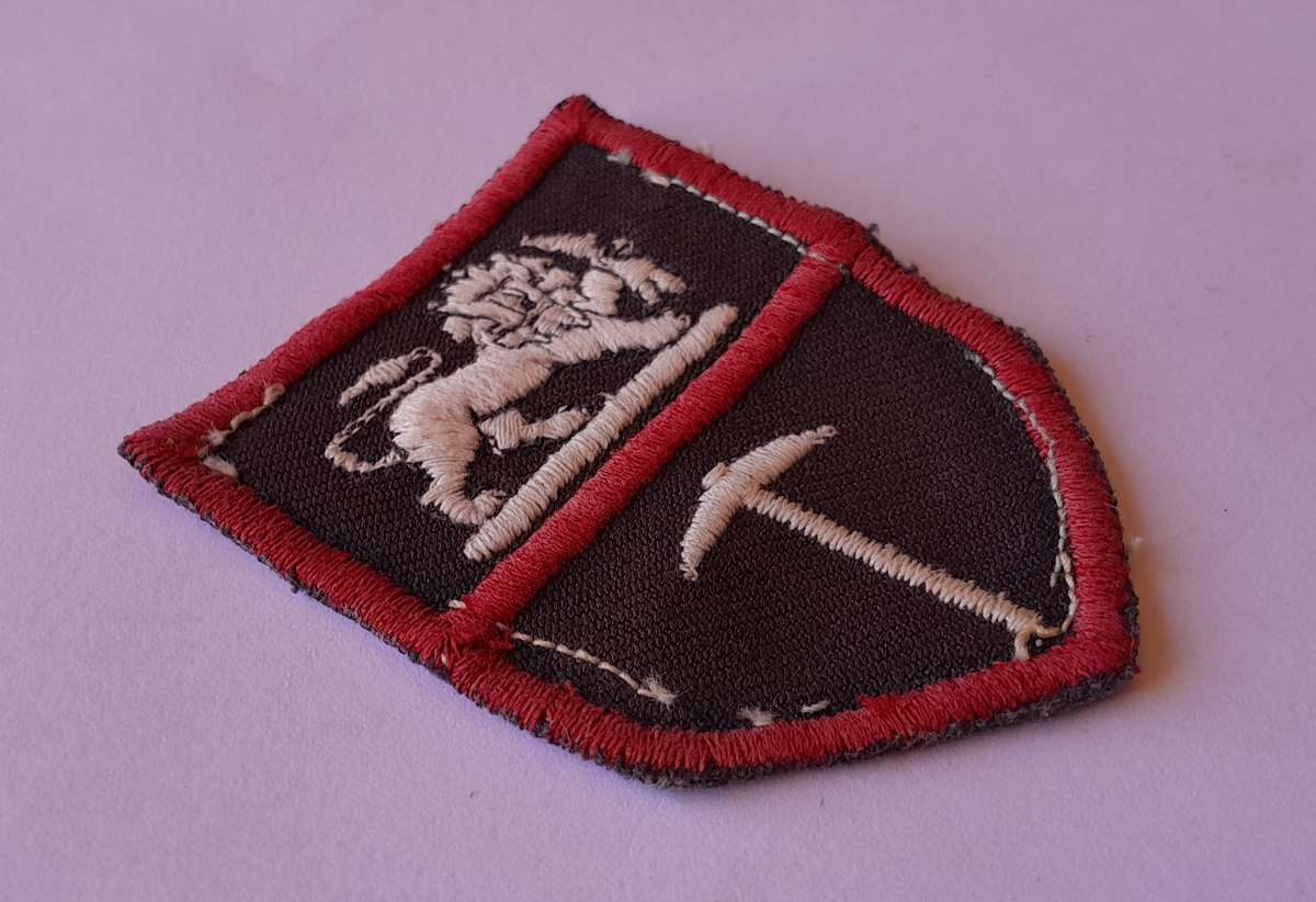 Pair Original Rhodesian Army 1970's Shoulder Flash Badges.