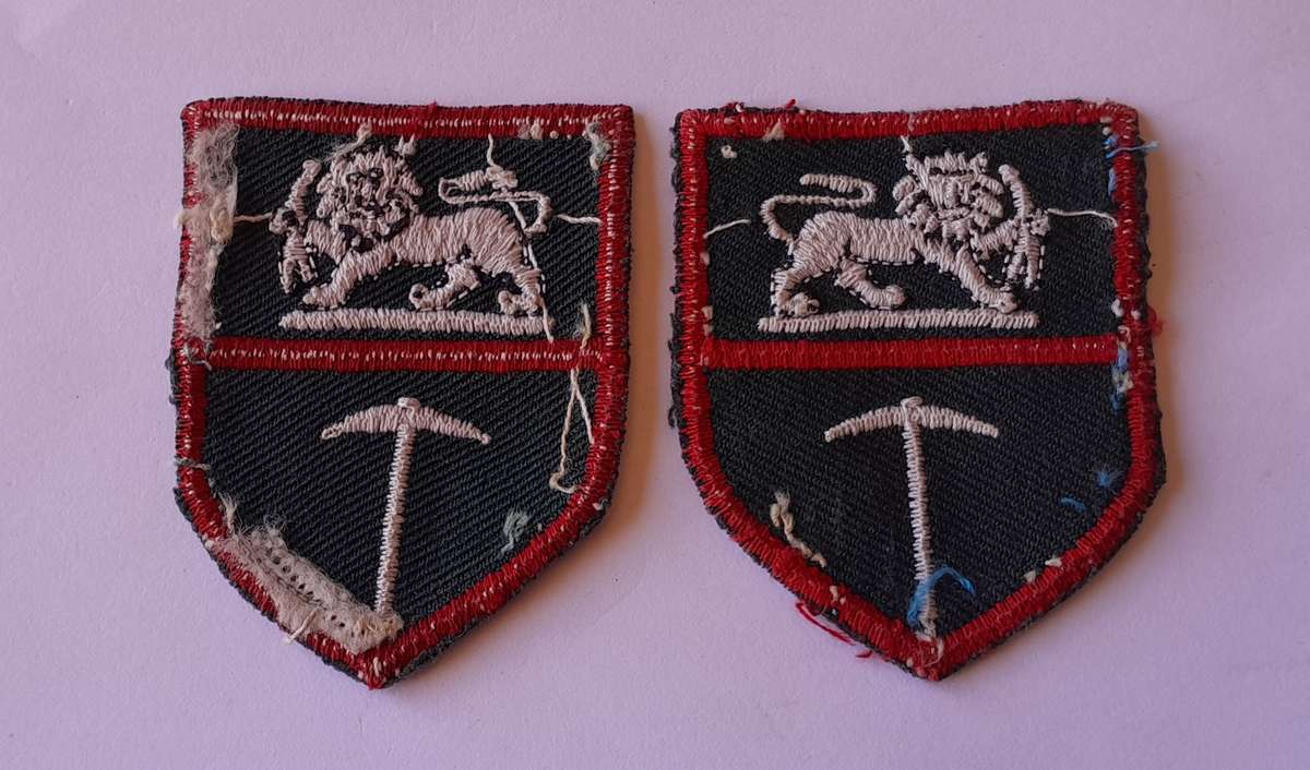 Pair Original Rhodesian Army 1970's Shoulder Flash Badges.