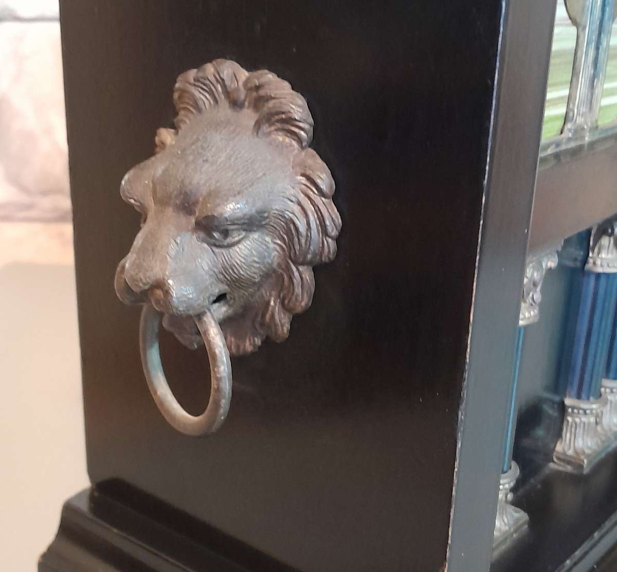 Antique Large Ingraham 8-Column Ebonized Mantel Clock. Running. 51cm.