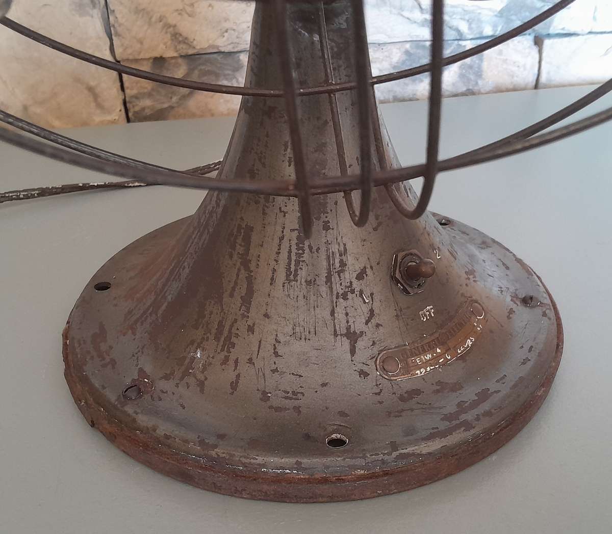 1940's General Electric Vortalex Industrial Desktop Fan. Working.