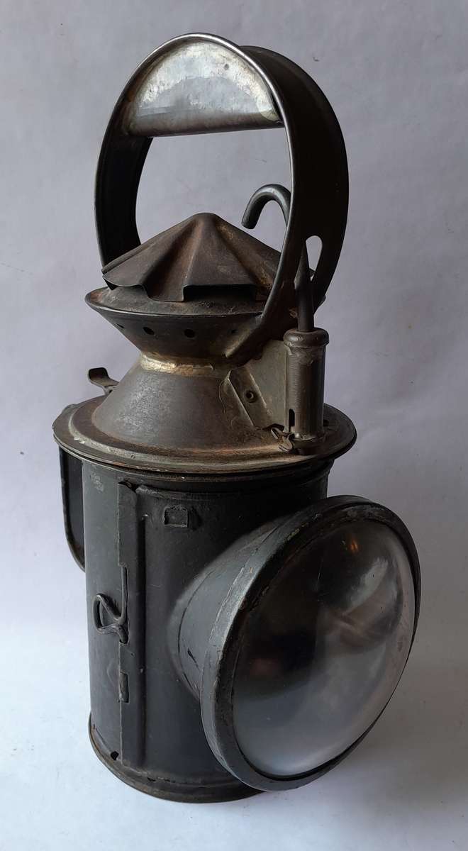 Original Complete SA Railways Tri-Colour Signal Lamp. 34cm.