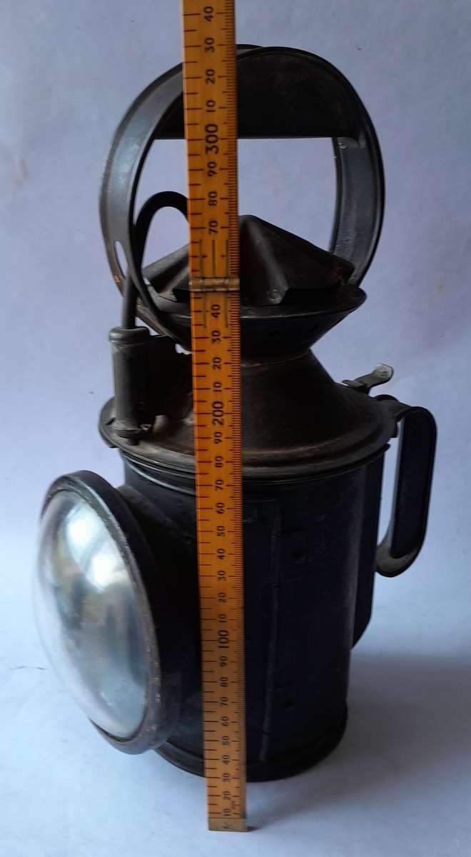 Original Complete SA Railways Tri-Colour Signal Lamp. 34cm.