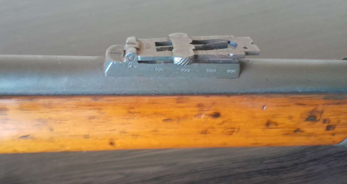 Boer War 1887 BSA Martini-Henry Carbine with Cartridge and Display Stand