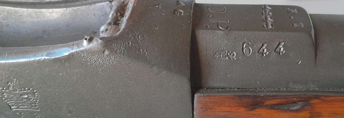 Boer War 1887 BSA Martini-Henry Carbine with Cartridge and Display Stand