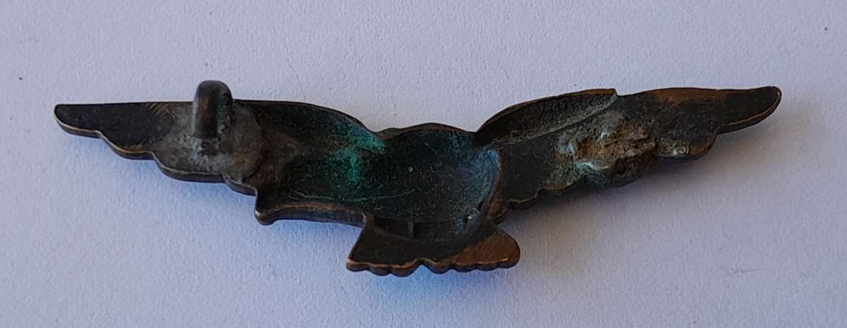 WW2 Royal Air Force Eagle Badge.  No Lugs.