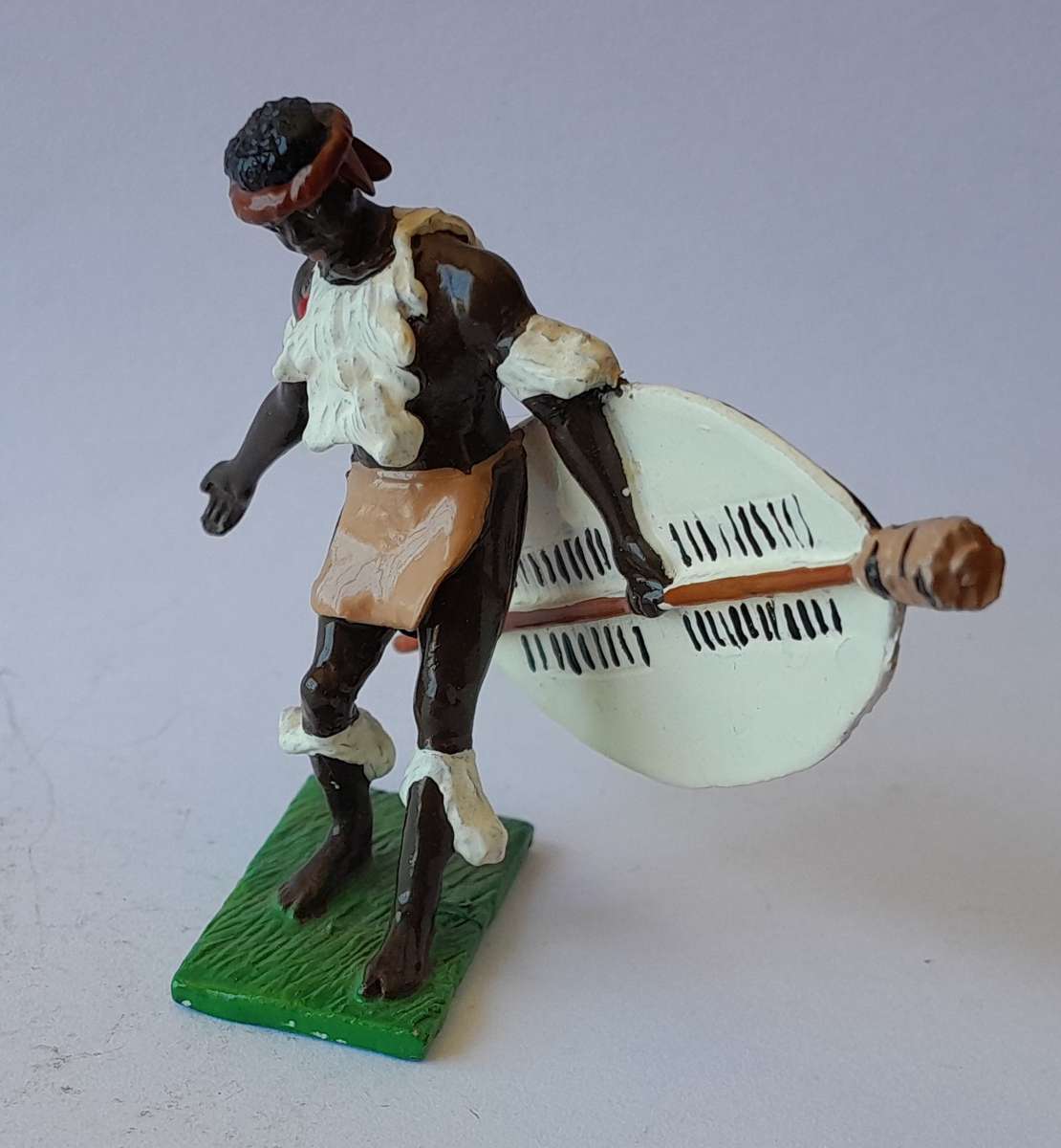 Rare Vintage Little Legion Zulu War Warrior Lead Figurine.  5.5cm
