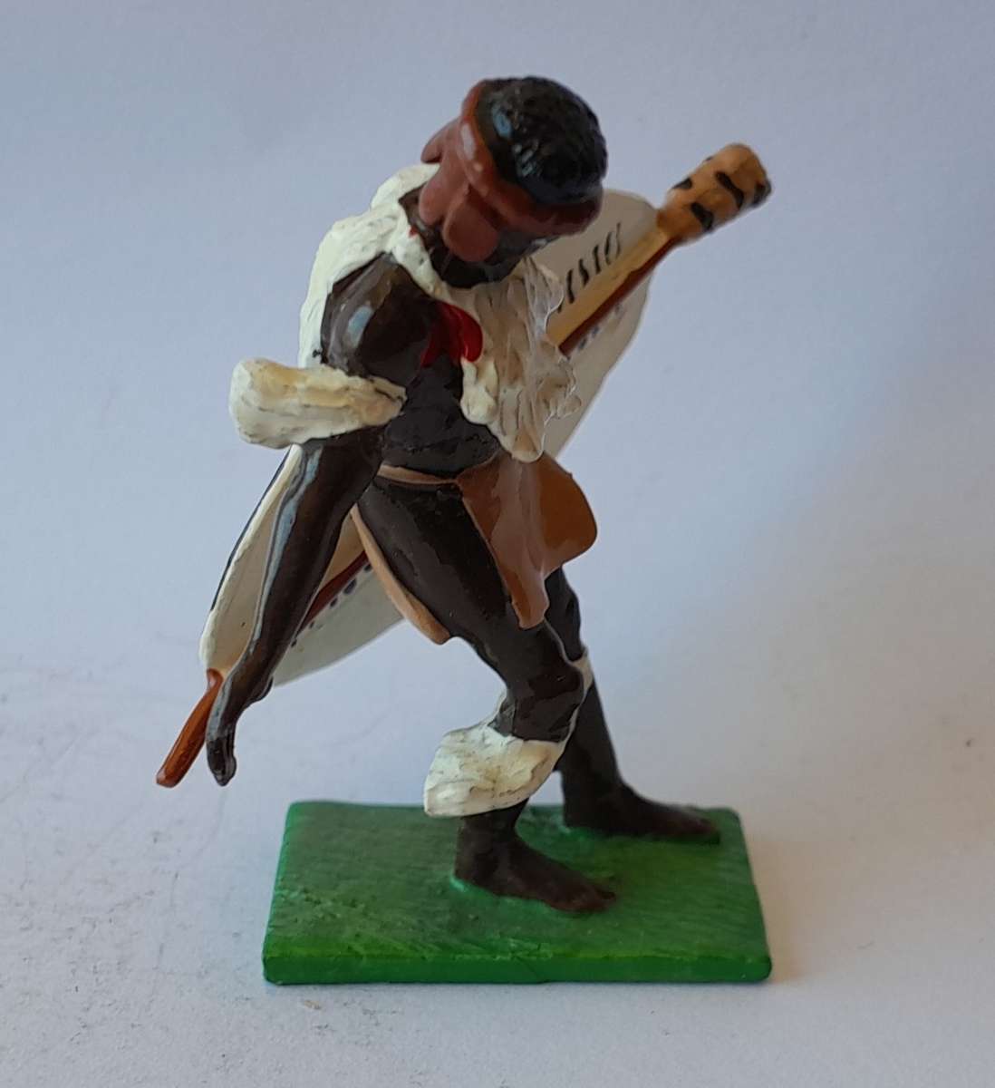 Rare Vintage Little Legion Zulu War Warrior Lead Figurine.  5.5cm