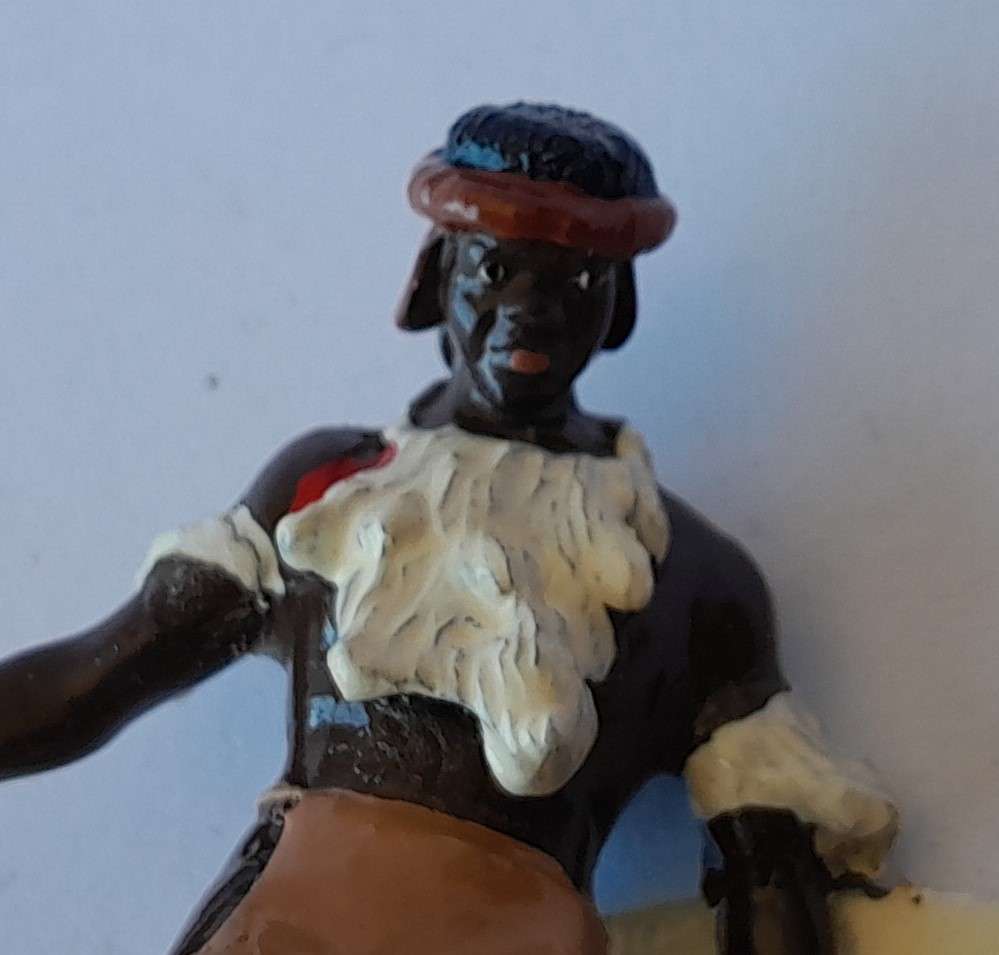 Rare Vintage Little Legion Zulu War Warrior Lead Figurine.  5.5cm