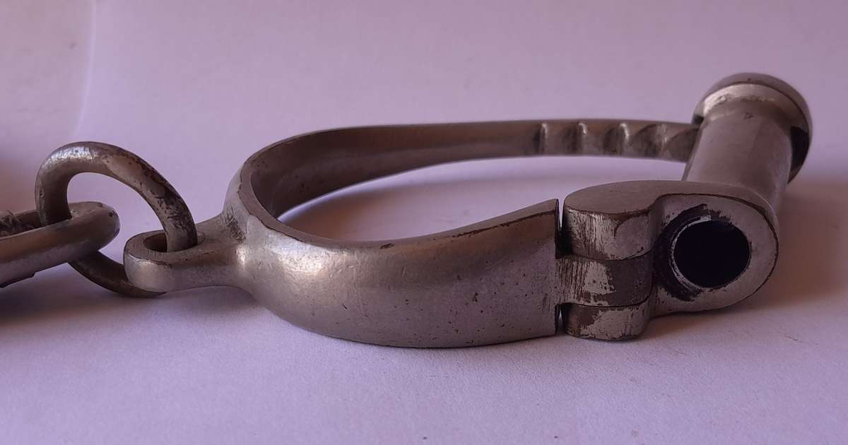 1950s Handcuffs With Screw Key. Fully Functional.