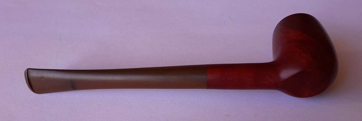 Vintage Bruken (Spain) Petite Chimney Estate Pipe