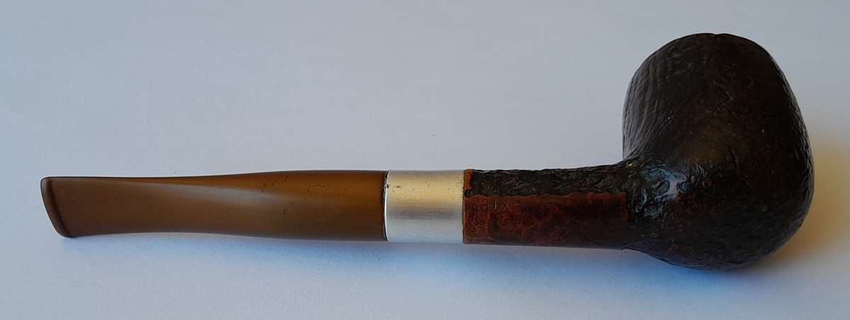 Vintage Orlik Byford Estate Pipe.  Made in England.
