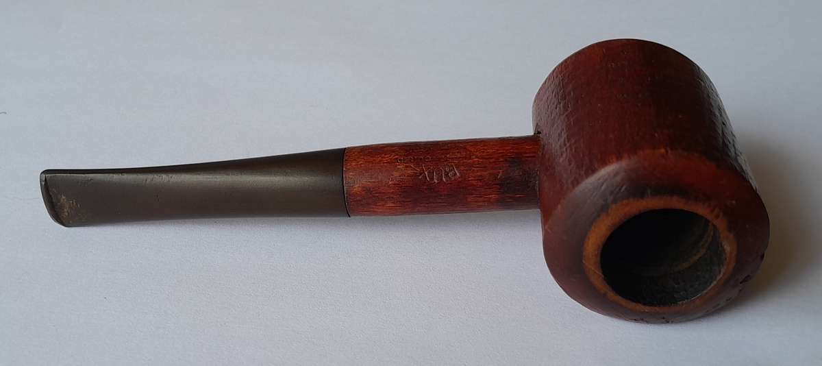Vintage Bux Cherry-Cured Estate Pipe.