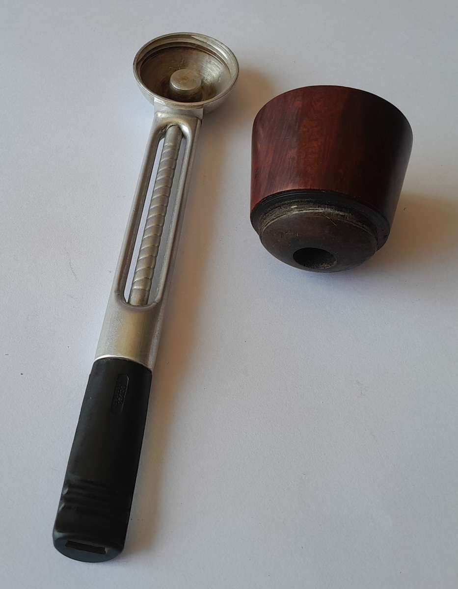 Vintage Falcon Aluminium & Briar Standard System Pipe.  Interchangeable Bowl.