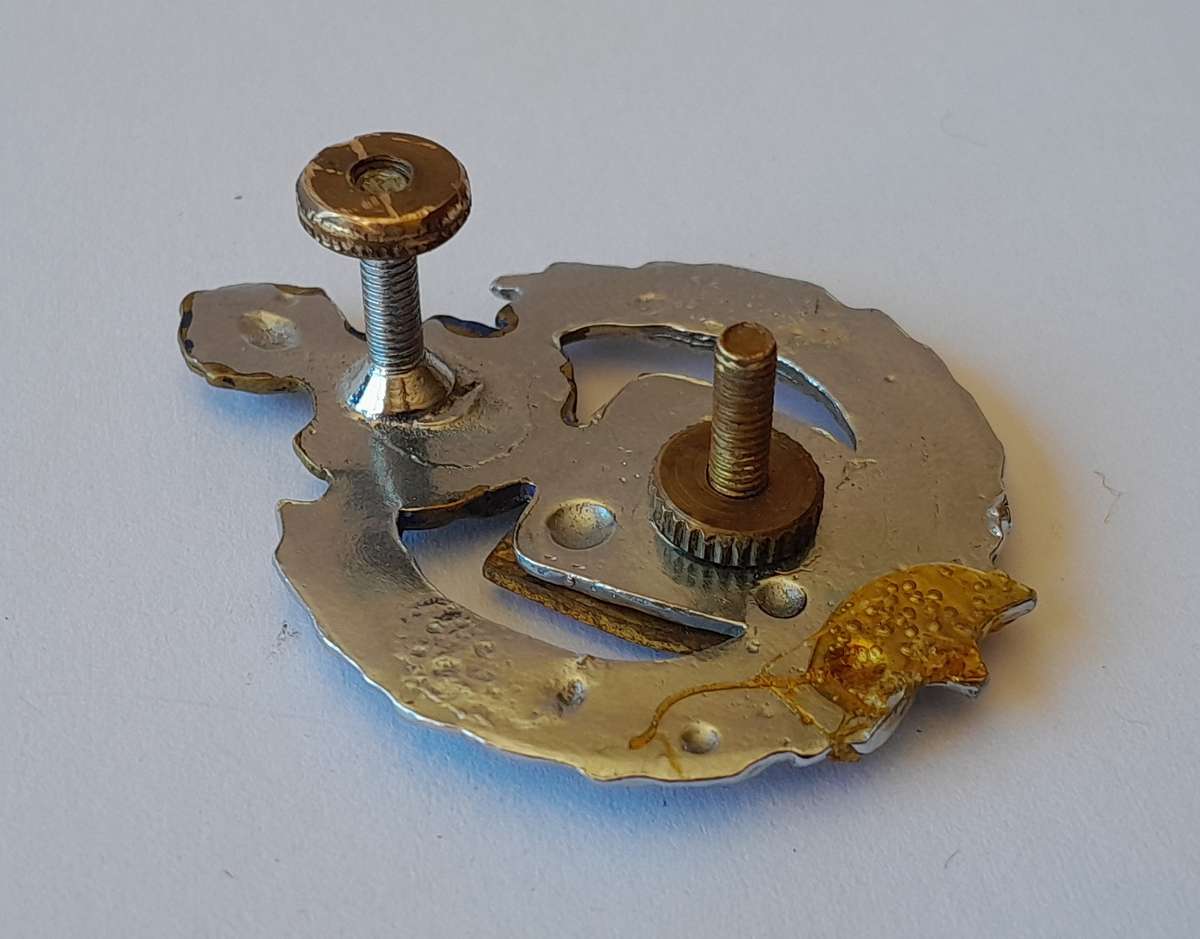 SADF 2 Field Engineer Cap Badge.  Lugs Intact.