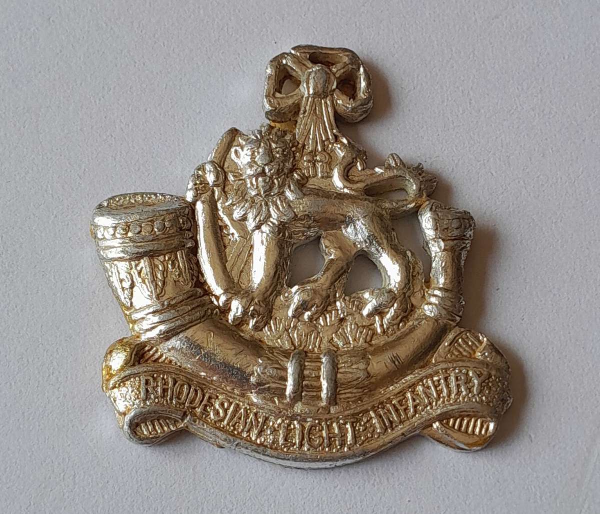 Rhodesian Light Infantry Badge.  No Lugs.