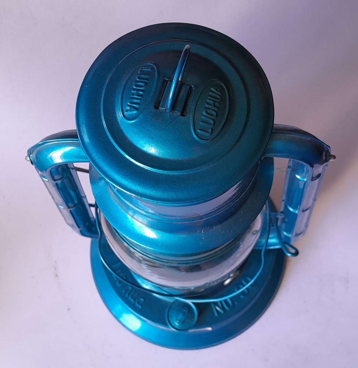 Luo Hua No.90 Paraffin Lantern. 34cm.