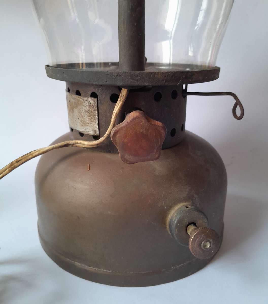 "Reserved"  Vintage 1950's Sun Flame U.S.A. Paraffin Lamp.