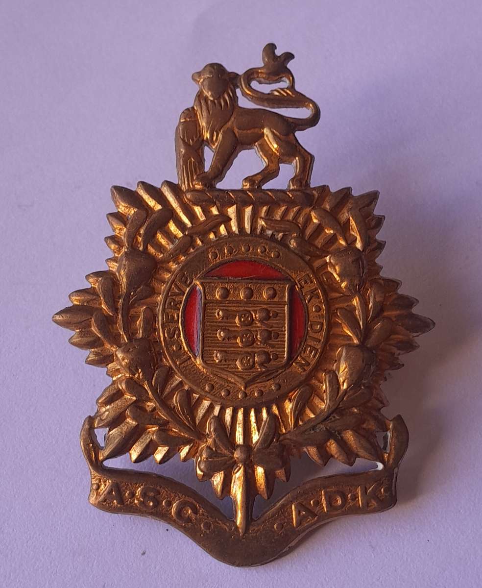 SA Army Service Corps Badge Set.  Cap & Collar.  Lugs Intact.