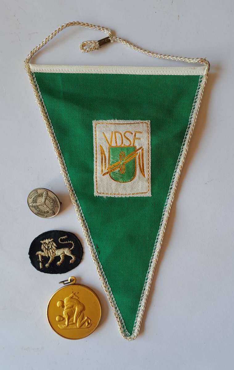 Mixed Lot. 1 Bid For All.