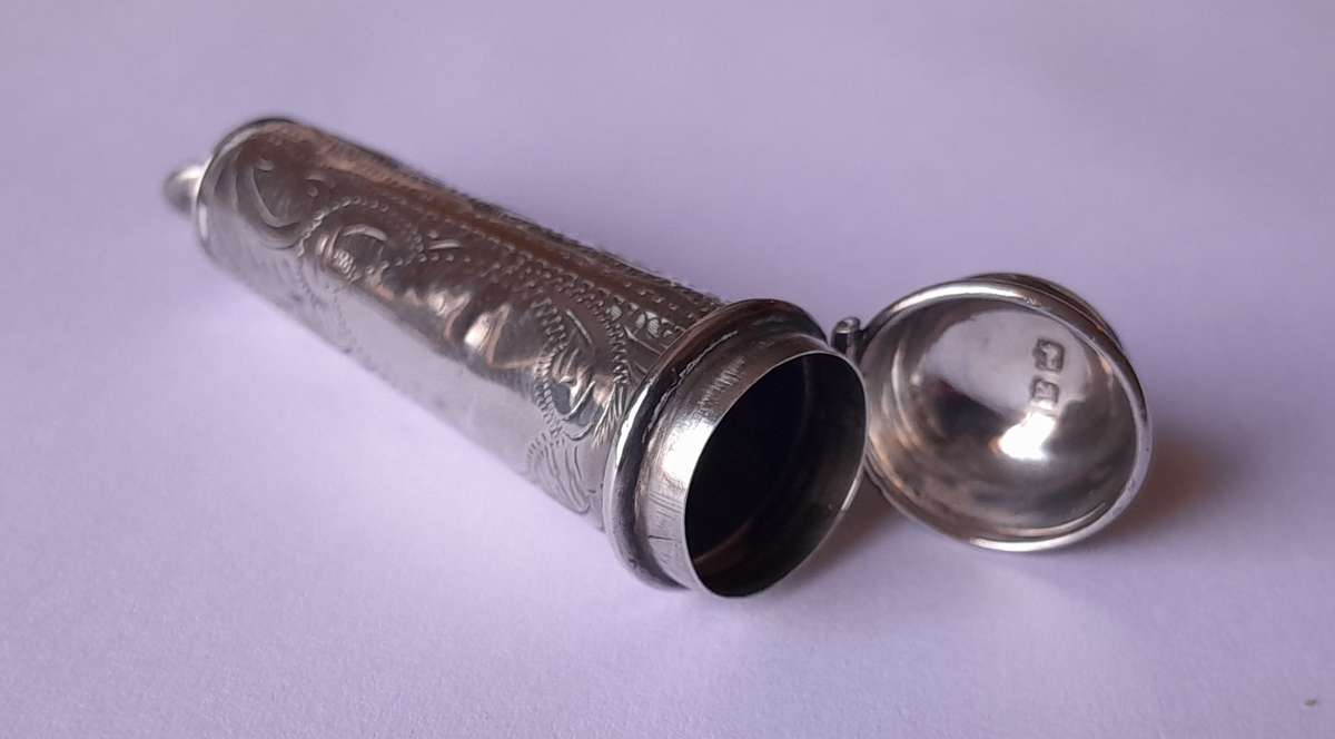 "Reserved" Antique 9ct Gold and Amber Cheroot Holder with Sterling Silver Case. London, 1916.