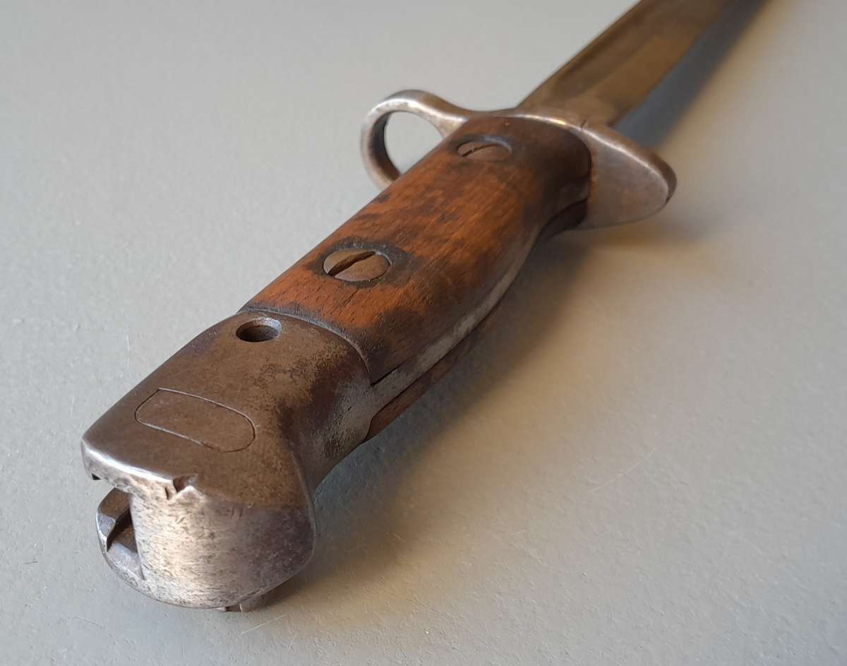 Rare WW1 Vickers Pattern 1907 Sword Bayonet.  Only 10 000 Produced.