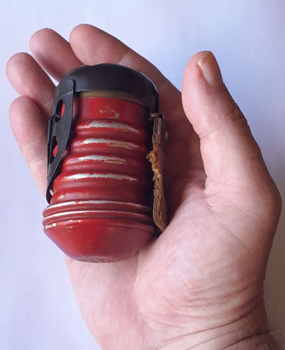 WW2 Italian Breda M35 "Red Devil" Hand Grenade (Inert).  No International Shipping.