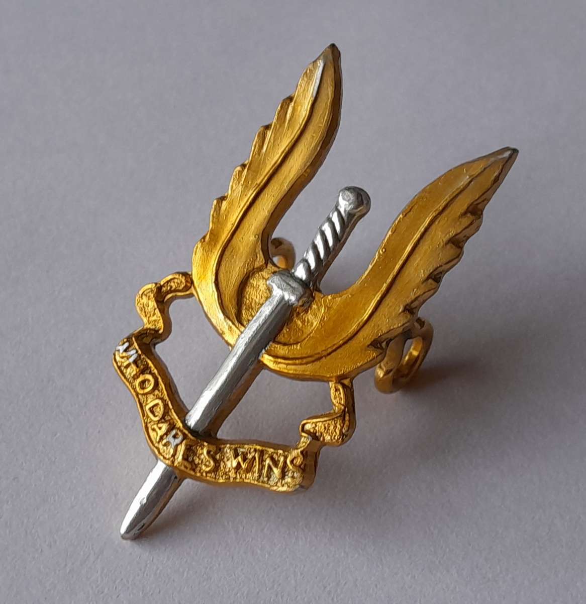 Rhodesian SAS Special Air Service Beret Badge.  Lugs Intact.