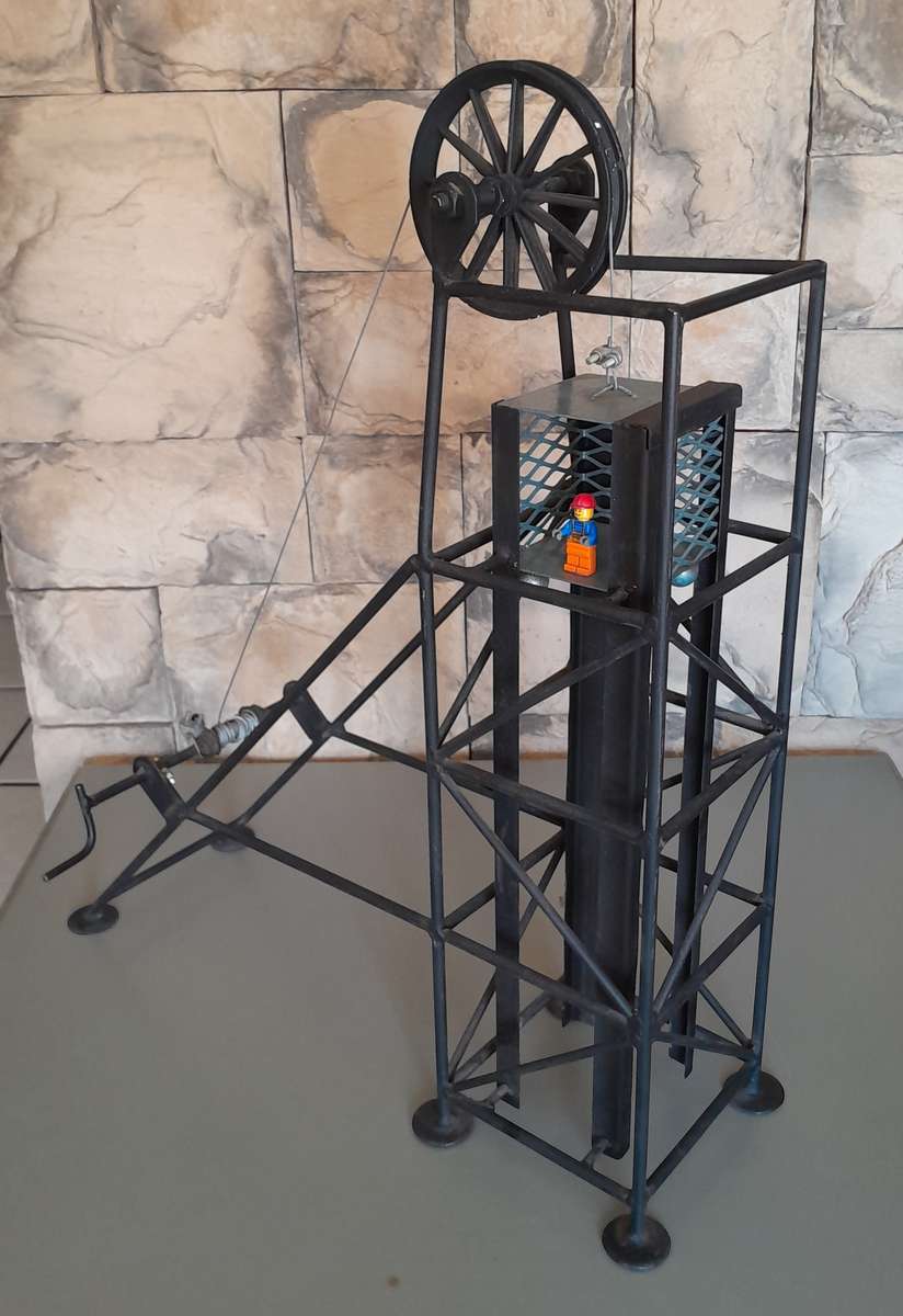 Vintage Large Metal Mineshaft Functional Scale Model.  66 x 56cm.