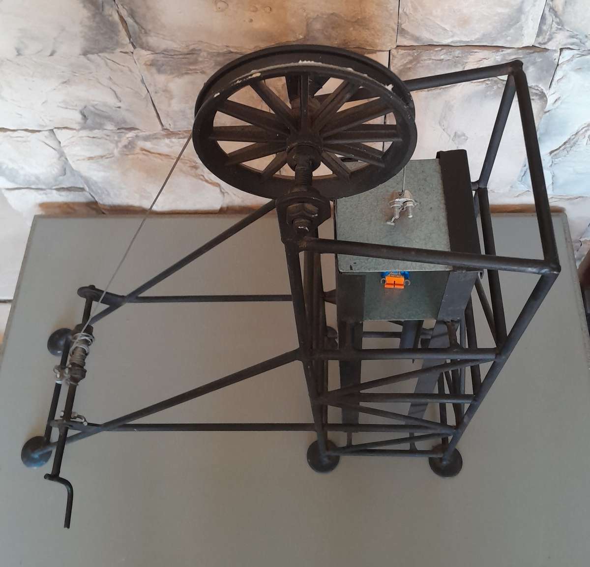 Vintage Large Metal Mineshaft Functional Scale Model.  66 x 56cm.