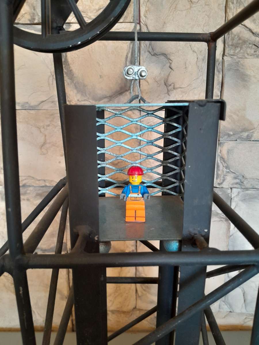 Vintage Large Metal Mineshaft Functional Scale Model.  66 x 56cm.