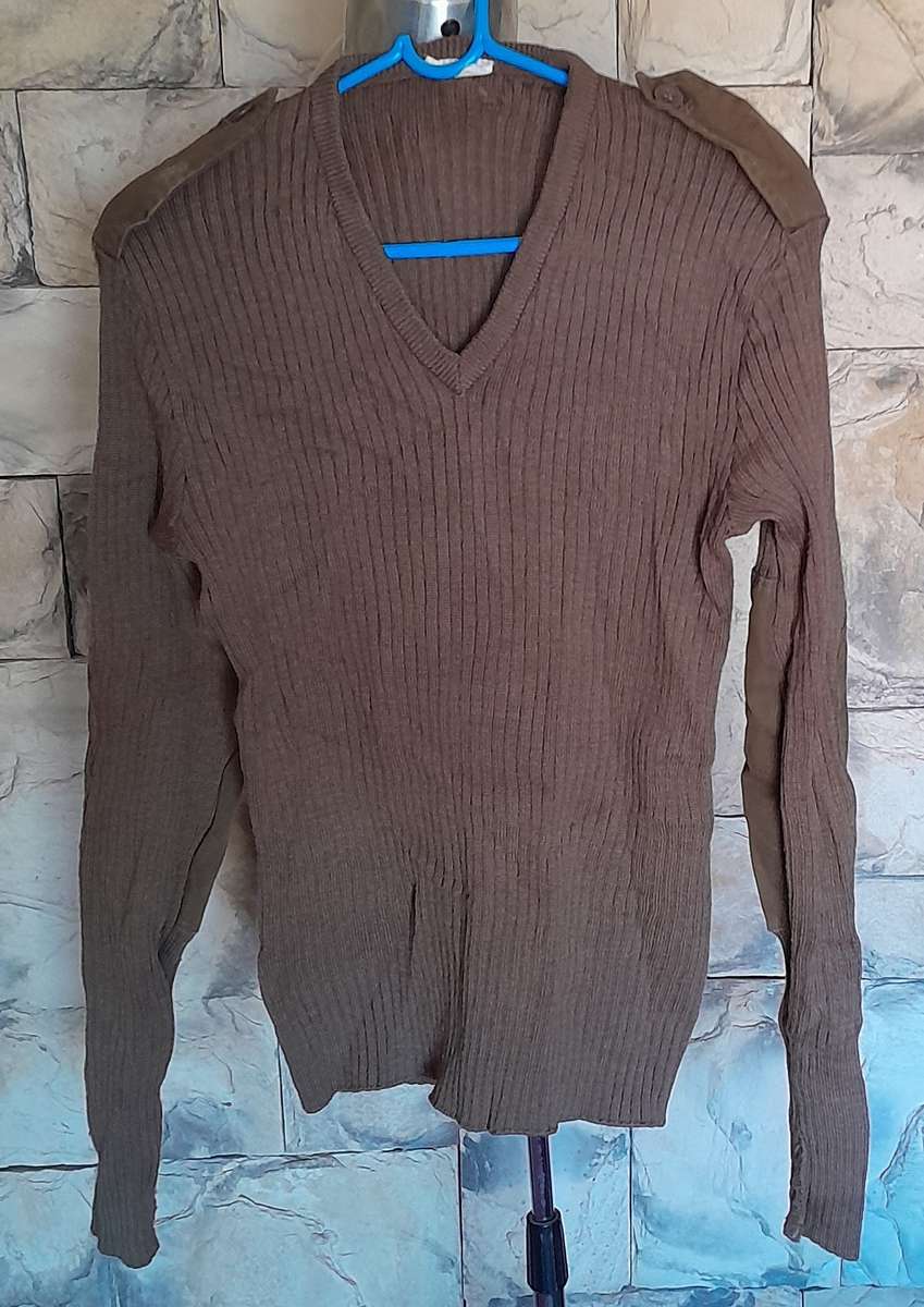 1985 SADF Border War Nutria Pullover With Elbow Pads.  WOLNIT.  Size:  Medium.