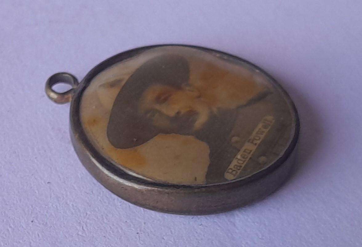Boer War Roberts & Baden-Powel Double-Sided Patriotic Pendant.