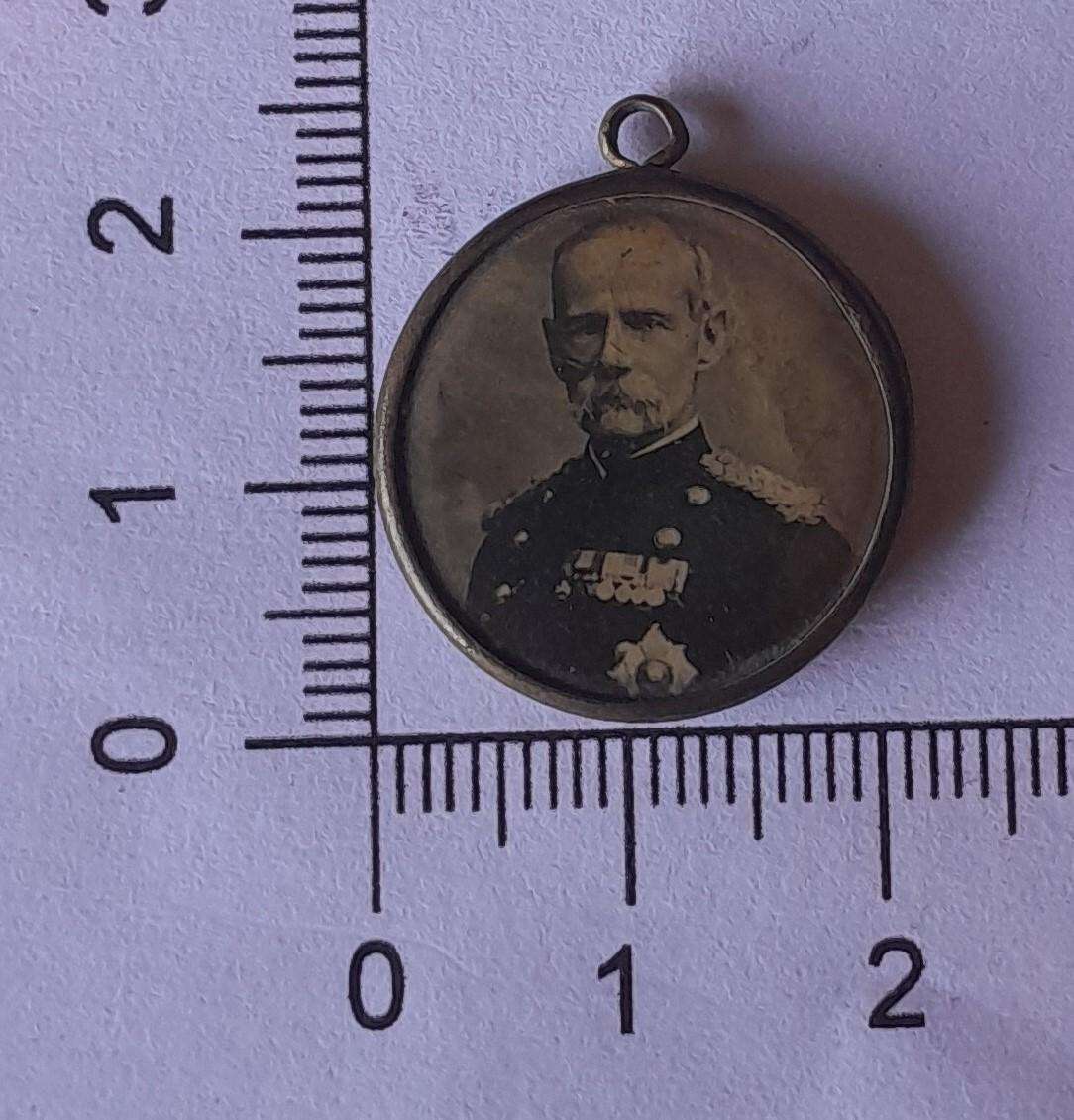 Boer War Roberts & Baden-Powel Double-Sided Patriotic Pendant.