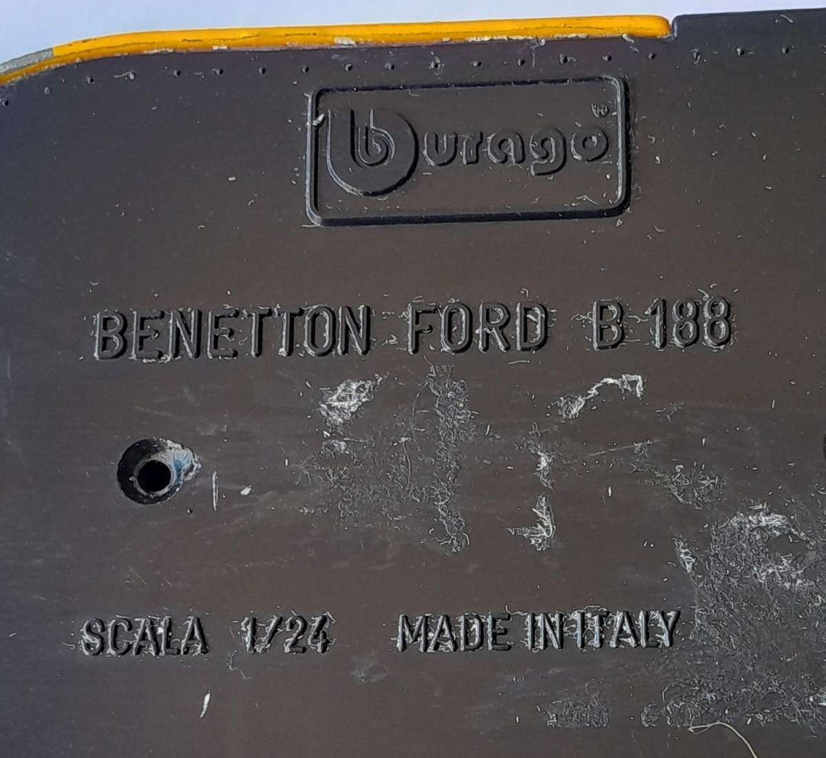 Vintage Bburago Die-Cast Benetton Ford F1.  Scale 1/24.  20cm.  Made in Italy.