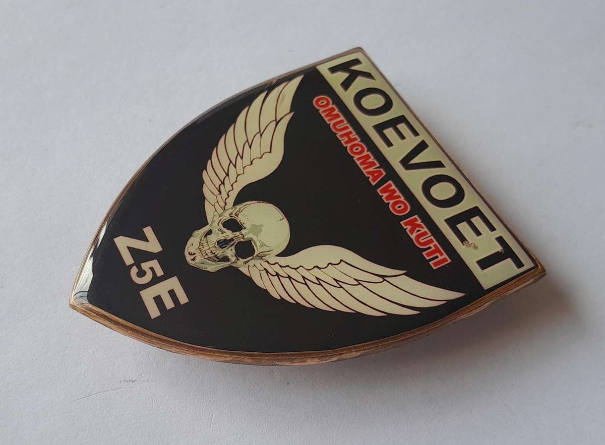 Koevoet Combat Team Zulu 5 Echo Omuhoma Wo Kuti Metal Flash.  All Pins Intact.