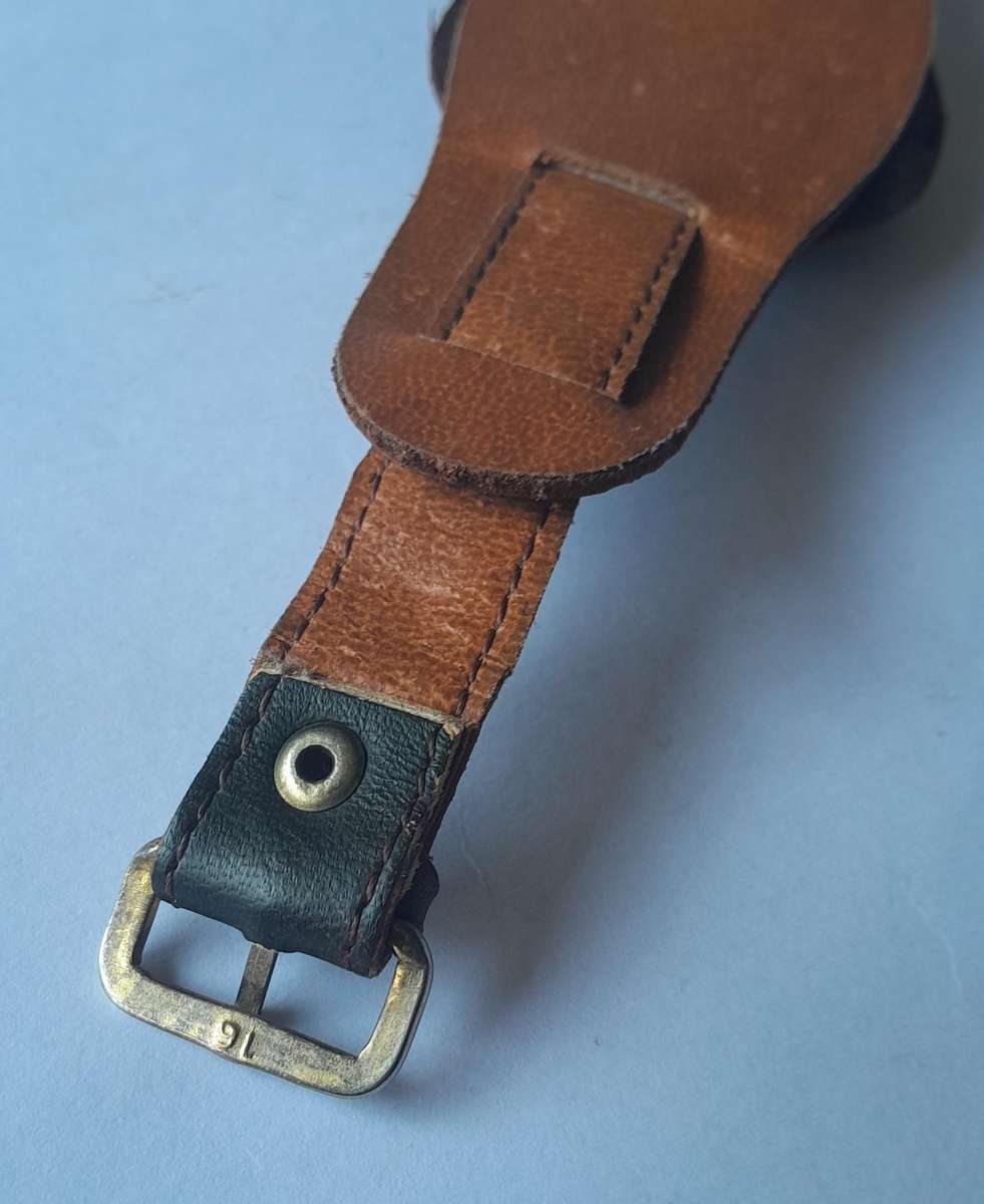 Rare Rhodesian Bush War Army Issue Watchstrap.  Leather Camo.  Near Mint Condition.